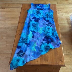 Floral Blue Sleeveless Dress